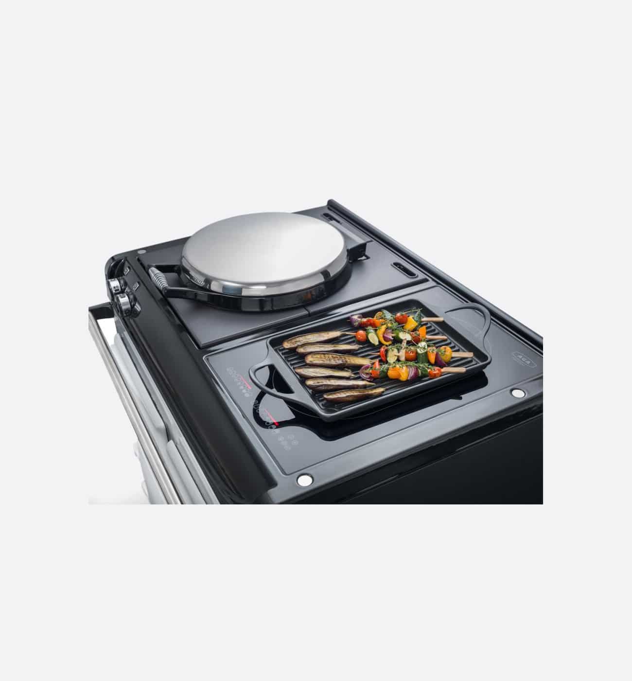 Aga Er3 100 Image 4 AGA ER3 Series 100 Electric Cooker With Cast-Iron Hotplate & Induction Hob - Image 2