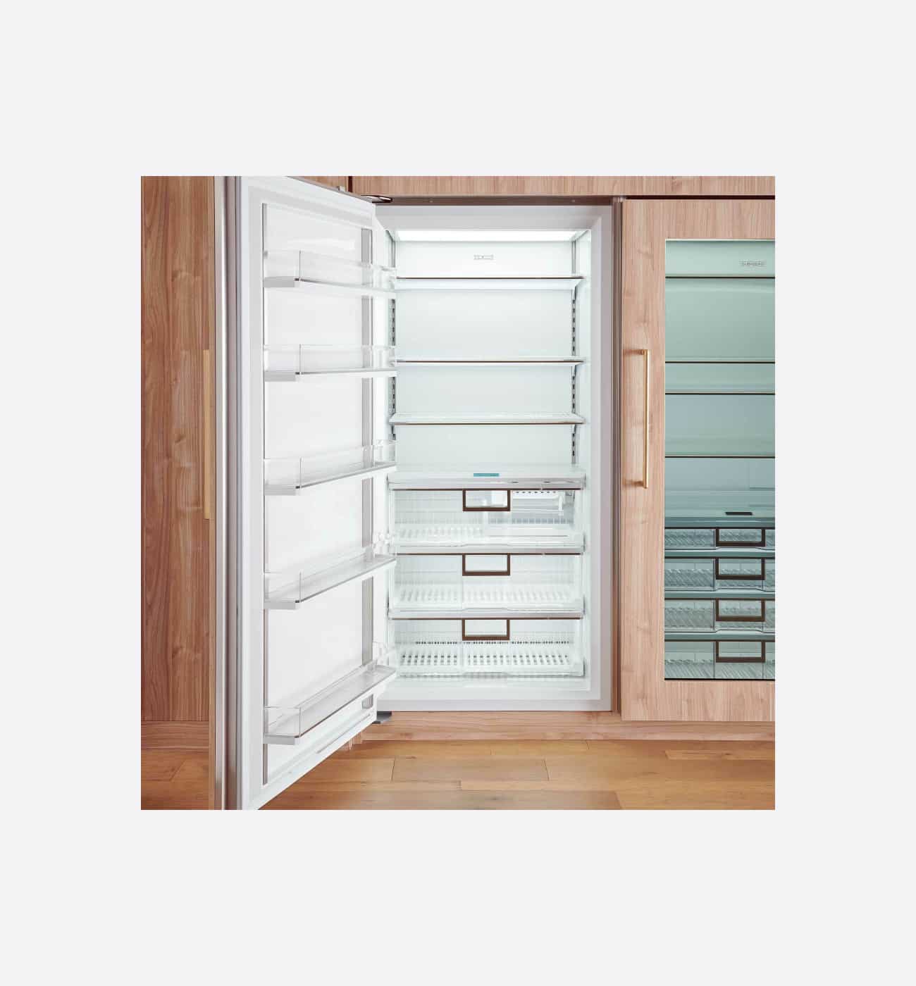 Sub Zero ICBCL3650F 91.4cm Stainless Steel Built In Freezer Image 5 Sub-Zero ICBCL3650F 91.4cm Stainless Steel Built-in Freezer - Image 5