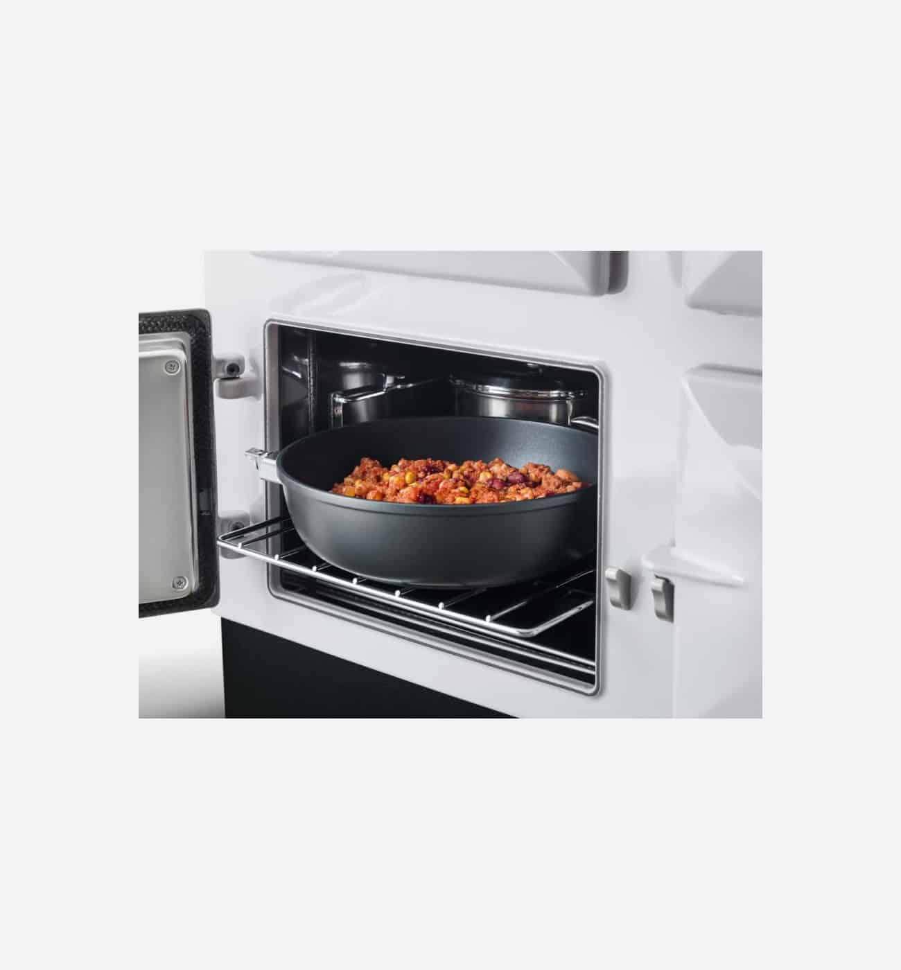 AGA R3 Series 100 Electric Cooker With Cast Iron Hotplates Image 2 AGA R3 Series 100 Electric Cooker With Twin Hotplates - Image 2
