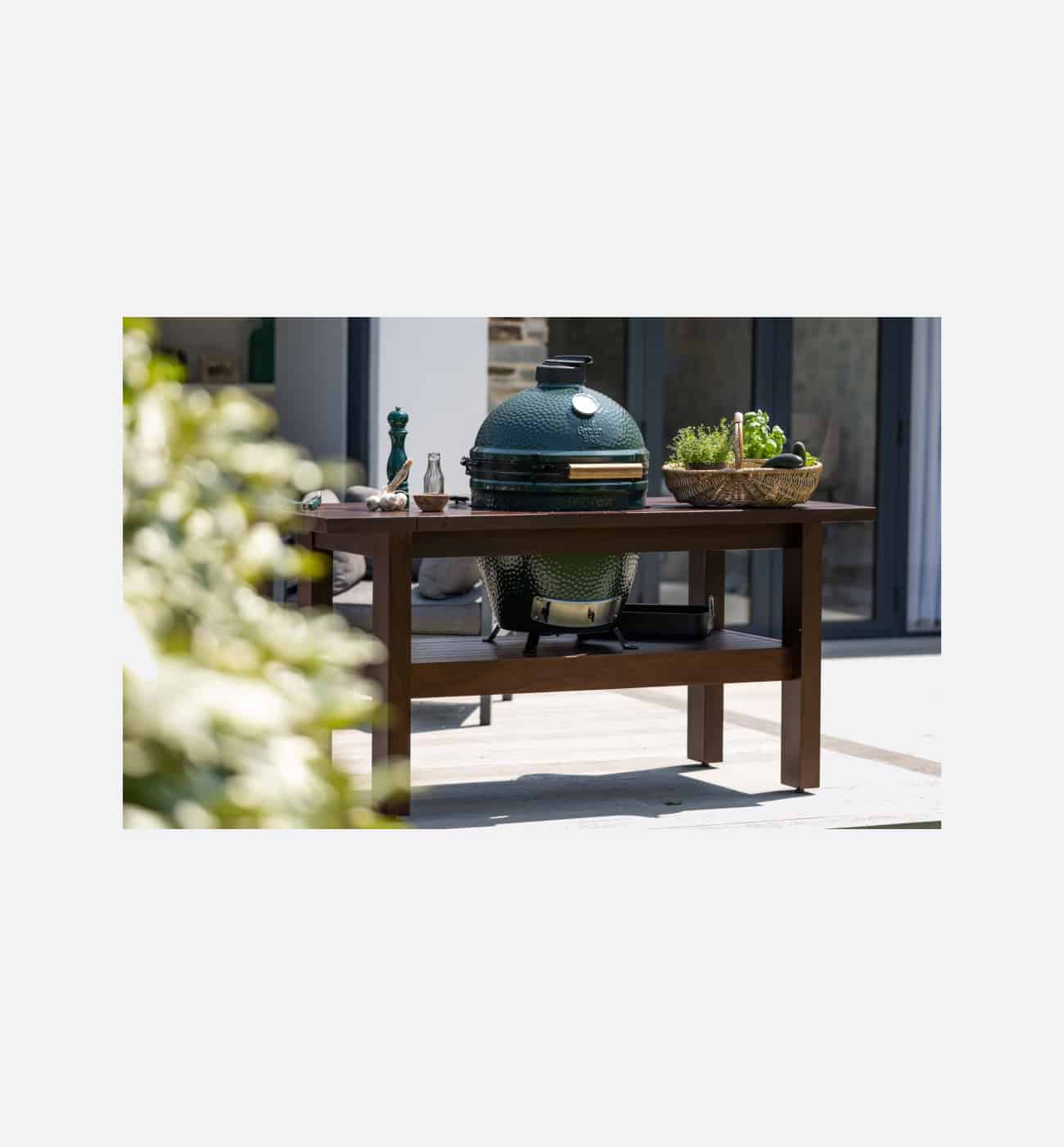 Big Green Egg ACL244 Premium Royal Mahogany Table Img2 Big Green Egg ACXL244 Extra Large Premium Royal Mahogany Table - Image 4