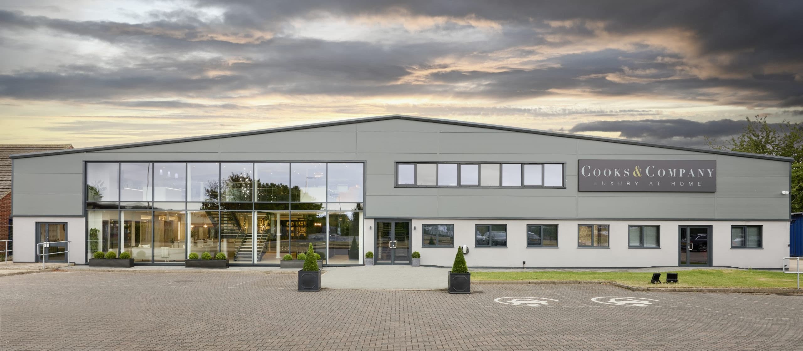 Cooks-and-Company-Outside-aspect-ratio-2560-1120