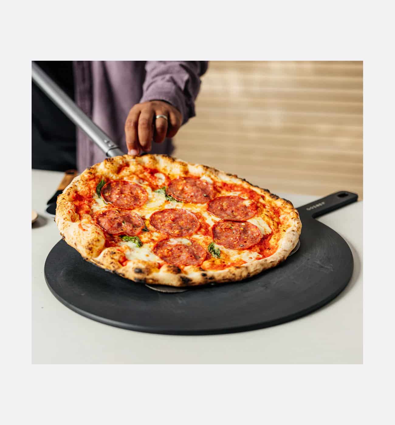 Gozney 18 Inch Pizza Server Image 3 Gozney 18 inch Pizza Server - Image 2