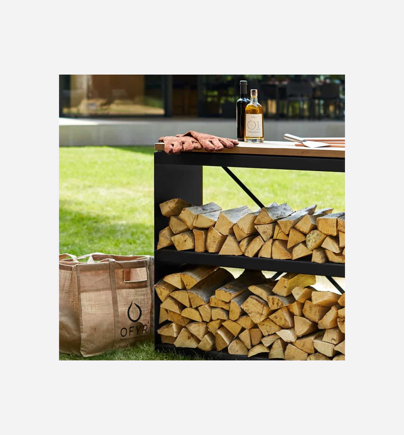 OFYR Wood Storage Black Dressoir Img3 OFYR Wood Storage Black Dressoir - Image 3