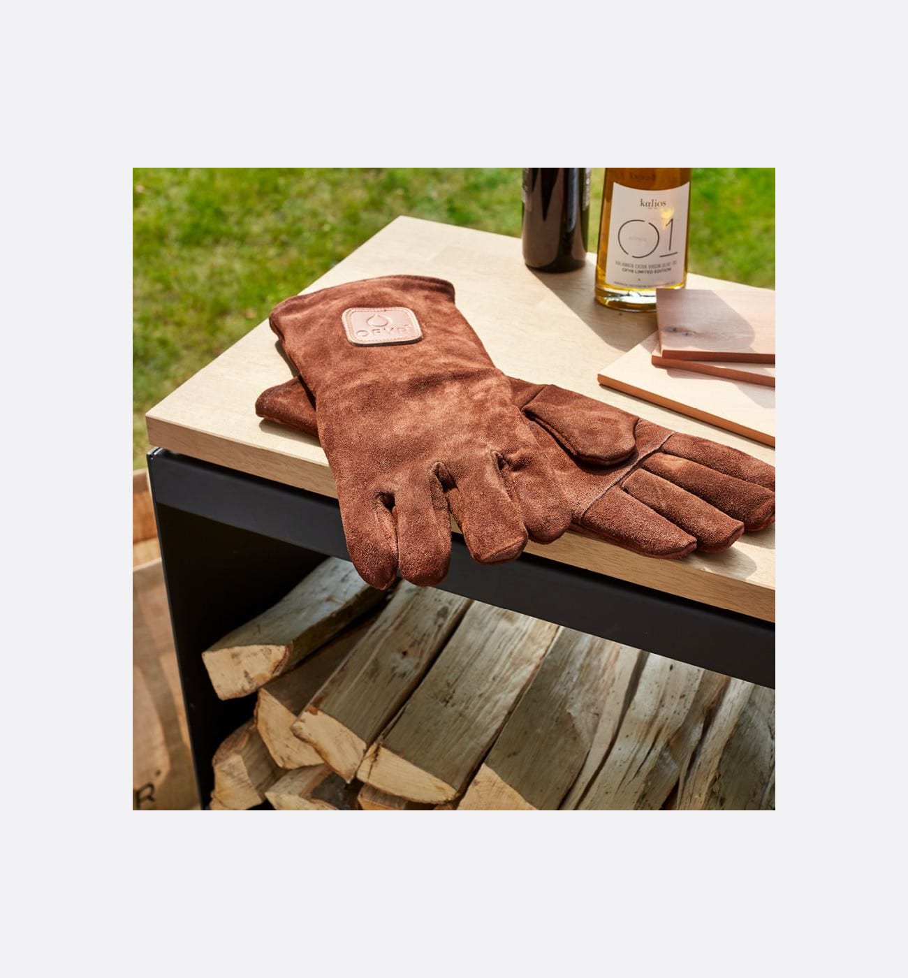 OFYR Wood Storage Black Dressoir Img4 OFYR Wood Storage Black Dressoir - Image 4