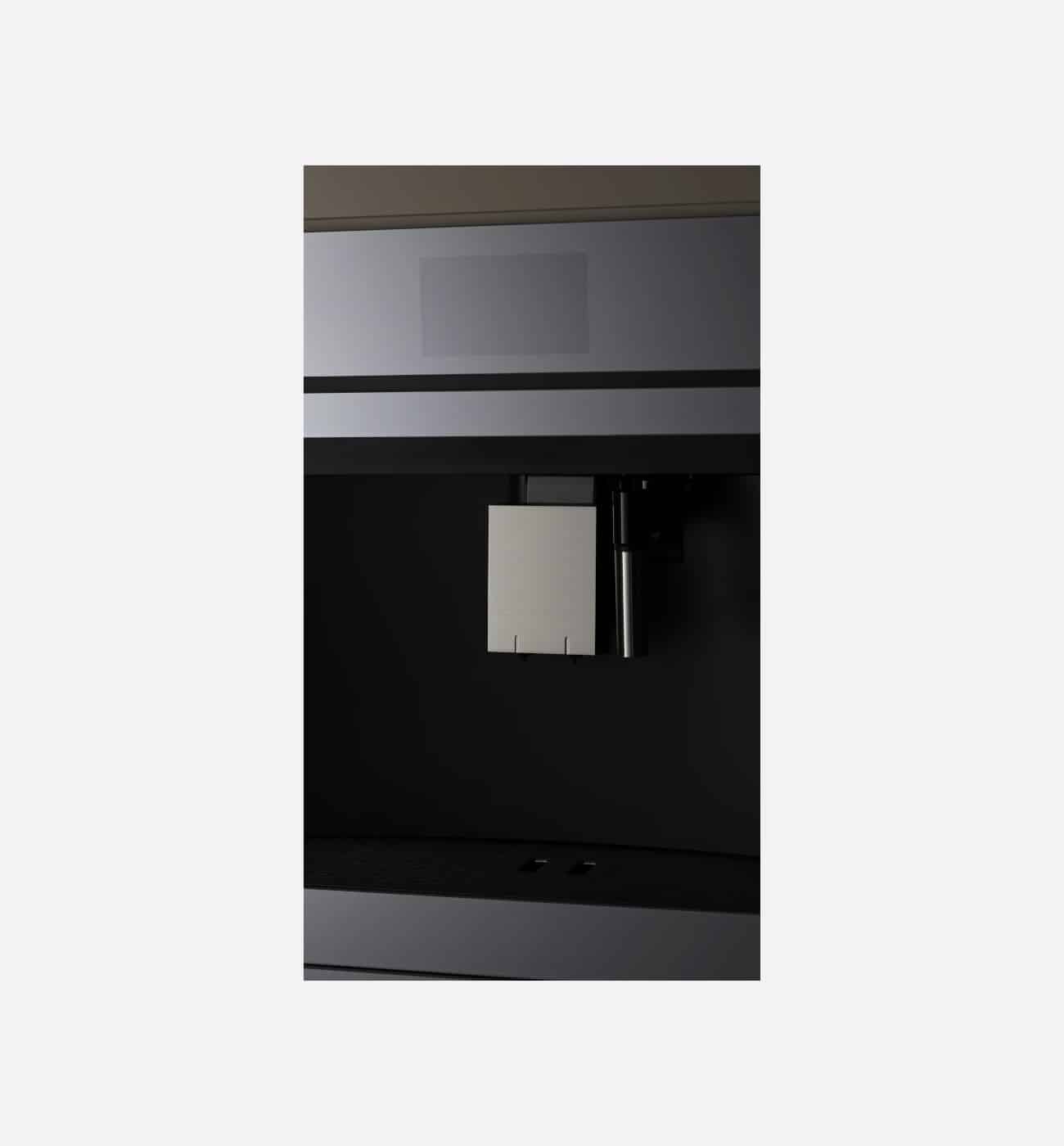 V Zug V6000 CoffeeCenter 45 60cm Black Mirror Glass Coffee Machine Img2 V-Zug V6000 CoffeeCenter 45 60cm Platinum Mirror Glass Coffee Machine - Image 3