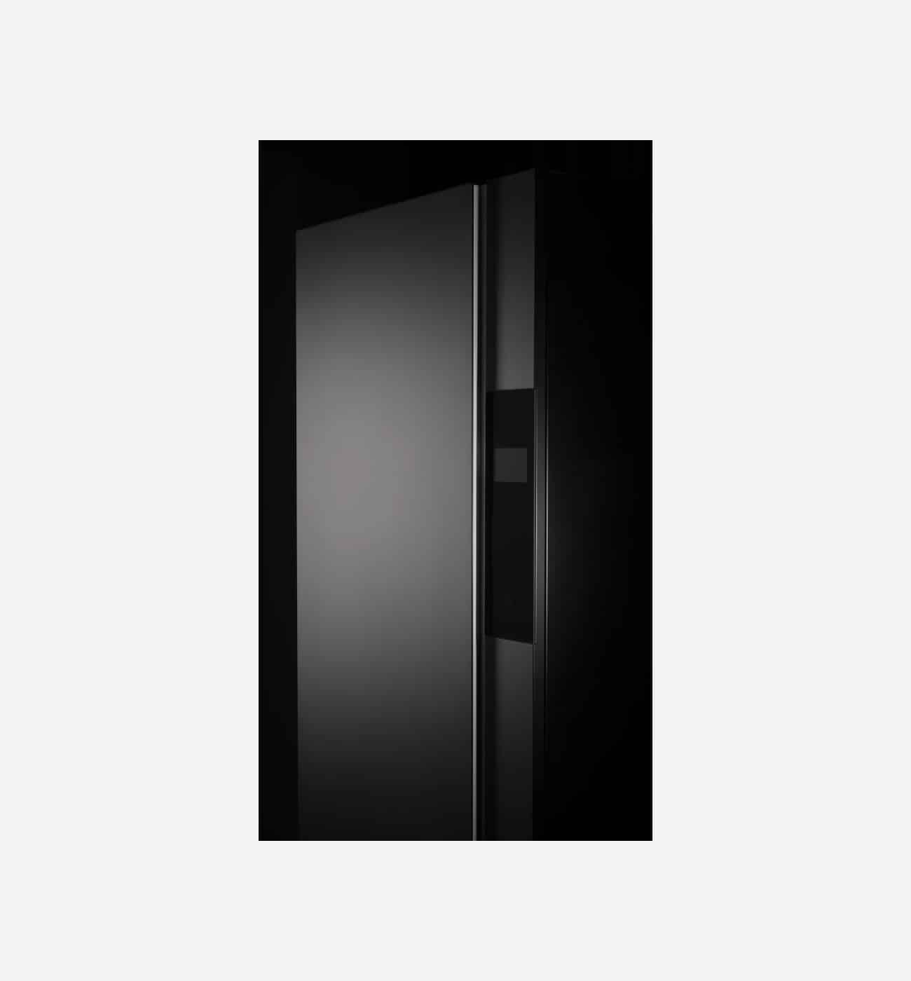 V Zug V6000 RefreshButler 78cm Nero Fabric Care System Img4 V-Zug V6000 RefreshButler 78cm Nero Fabric Care System - Image 4