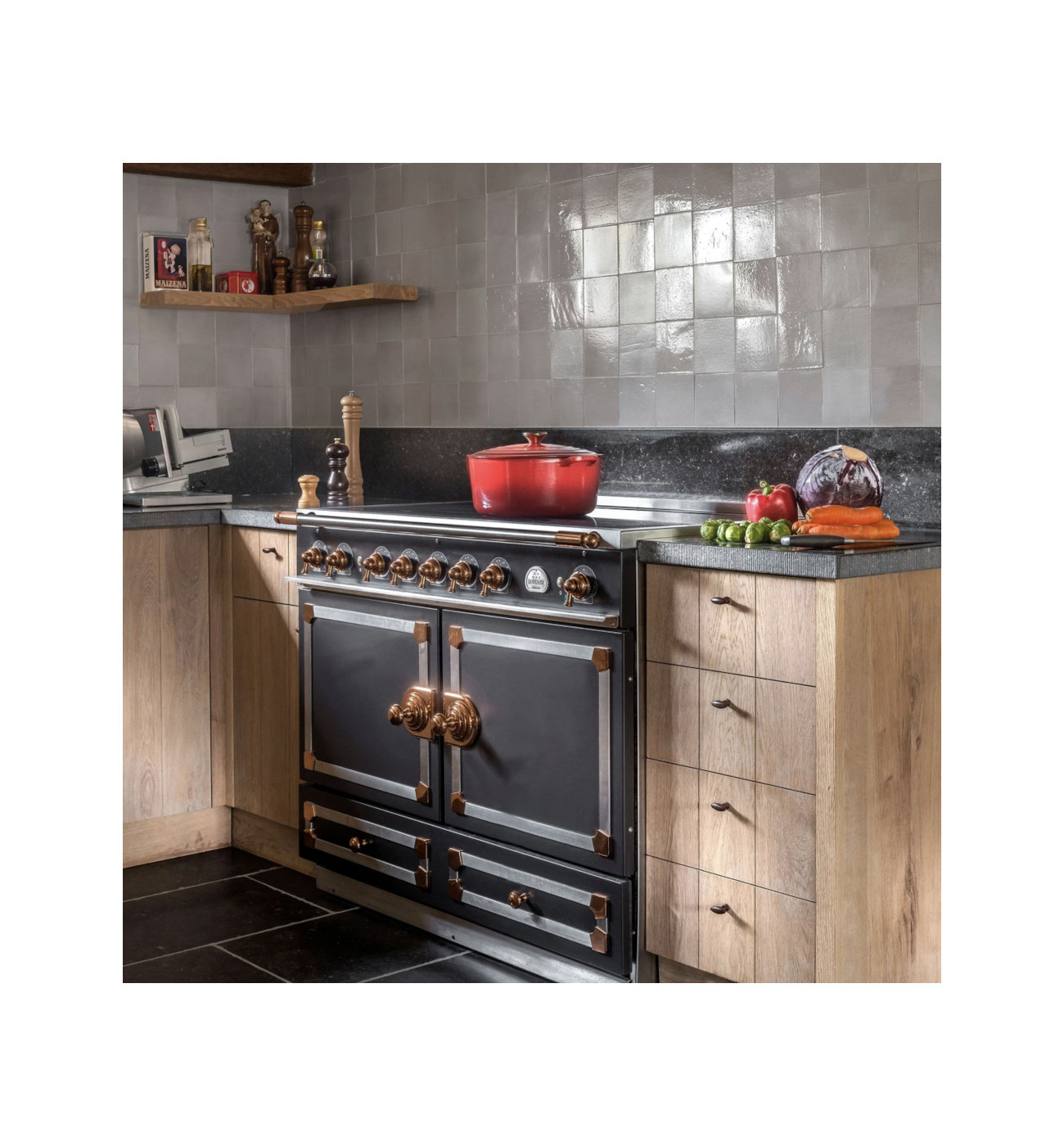 La Cornue Cornufé 110 Induction Range Cooker Lifestyle La Cornue Cornufé 110 Induction Range Cooker - Image 2