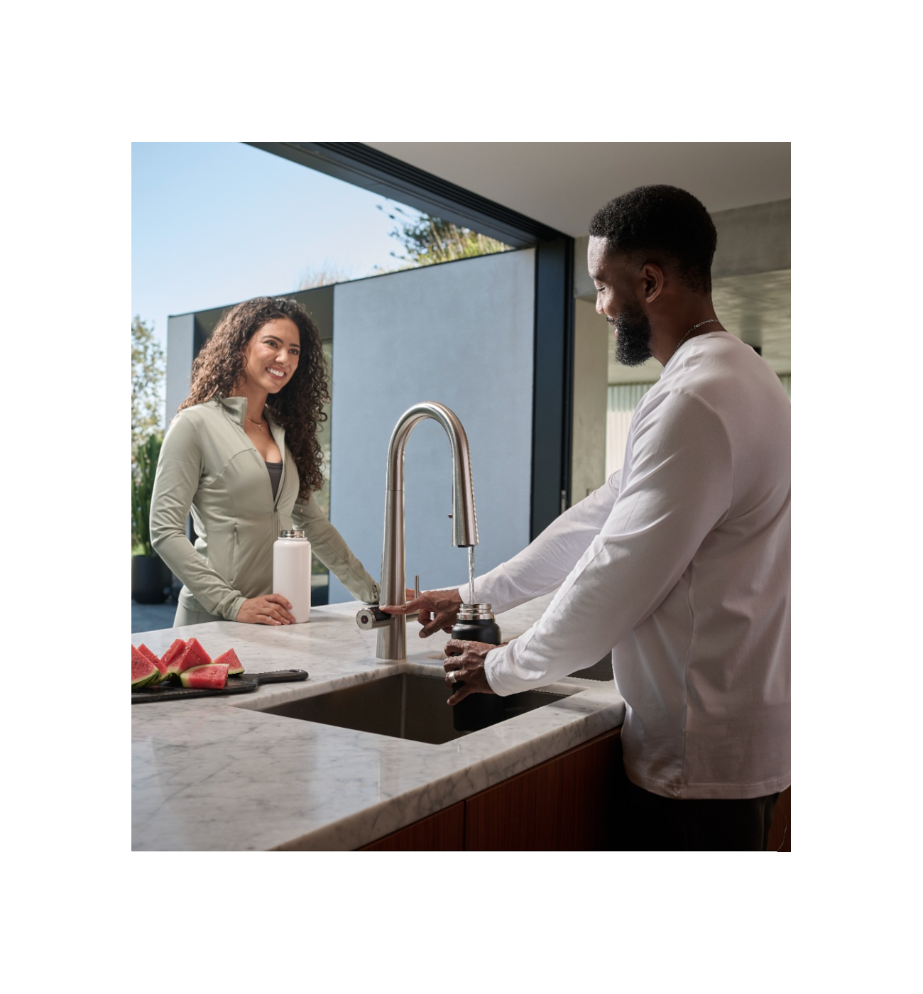 Zip HydroTap Celsius Plus All In One Pull Out Boiling Water Tap Lifestyle 2 Zip HydroTap Celsius Plus All-In-One Pull Out Boiling Water Tap - All Finishes Available - Image 3